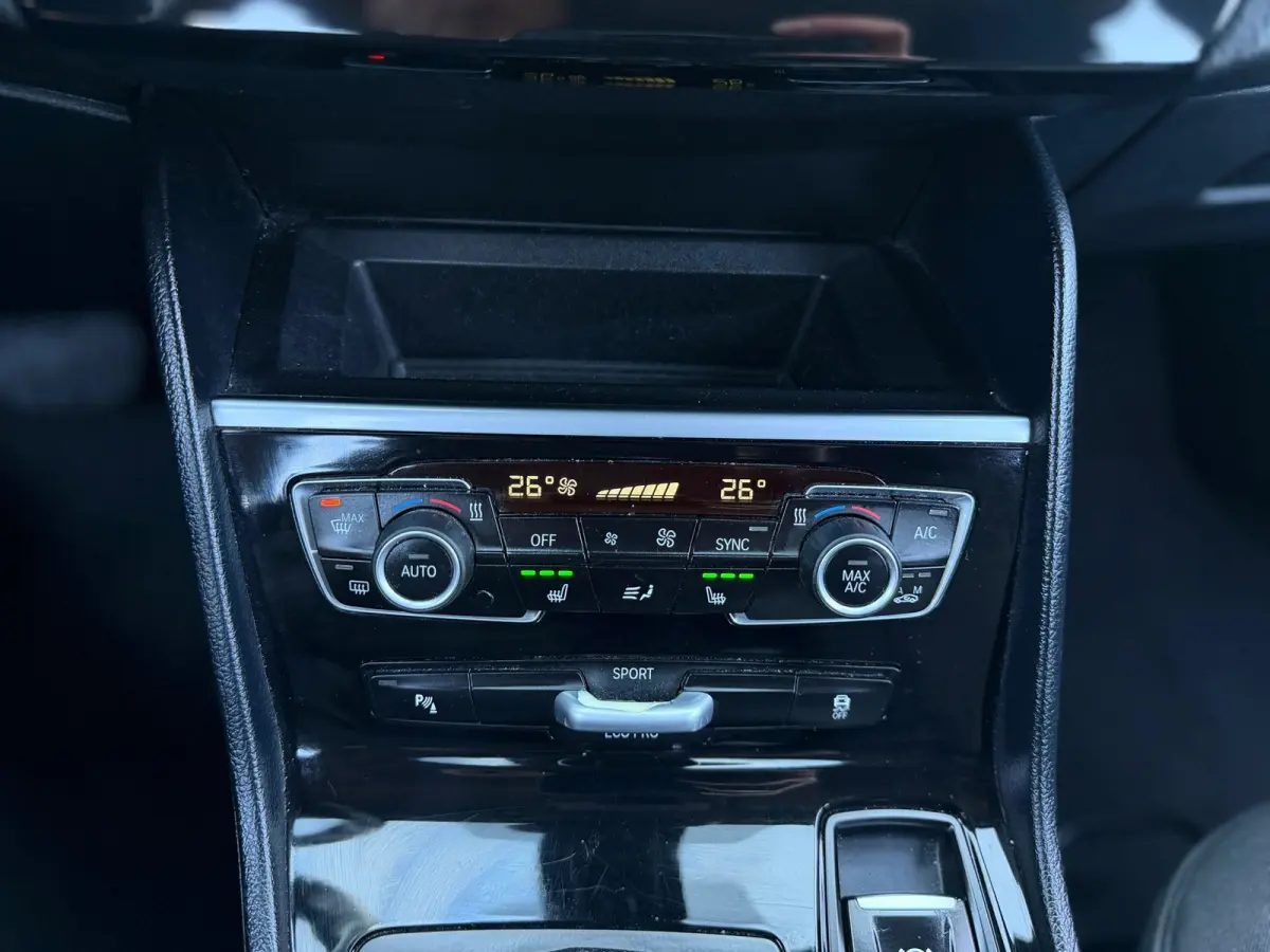 218i M Sport 7p. Navi|Camera|Stoelvw|Nap!!