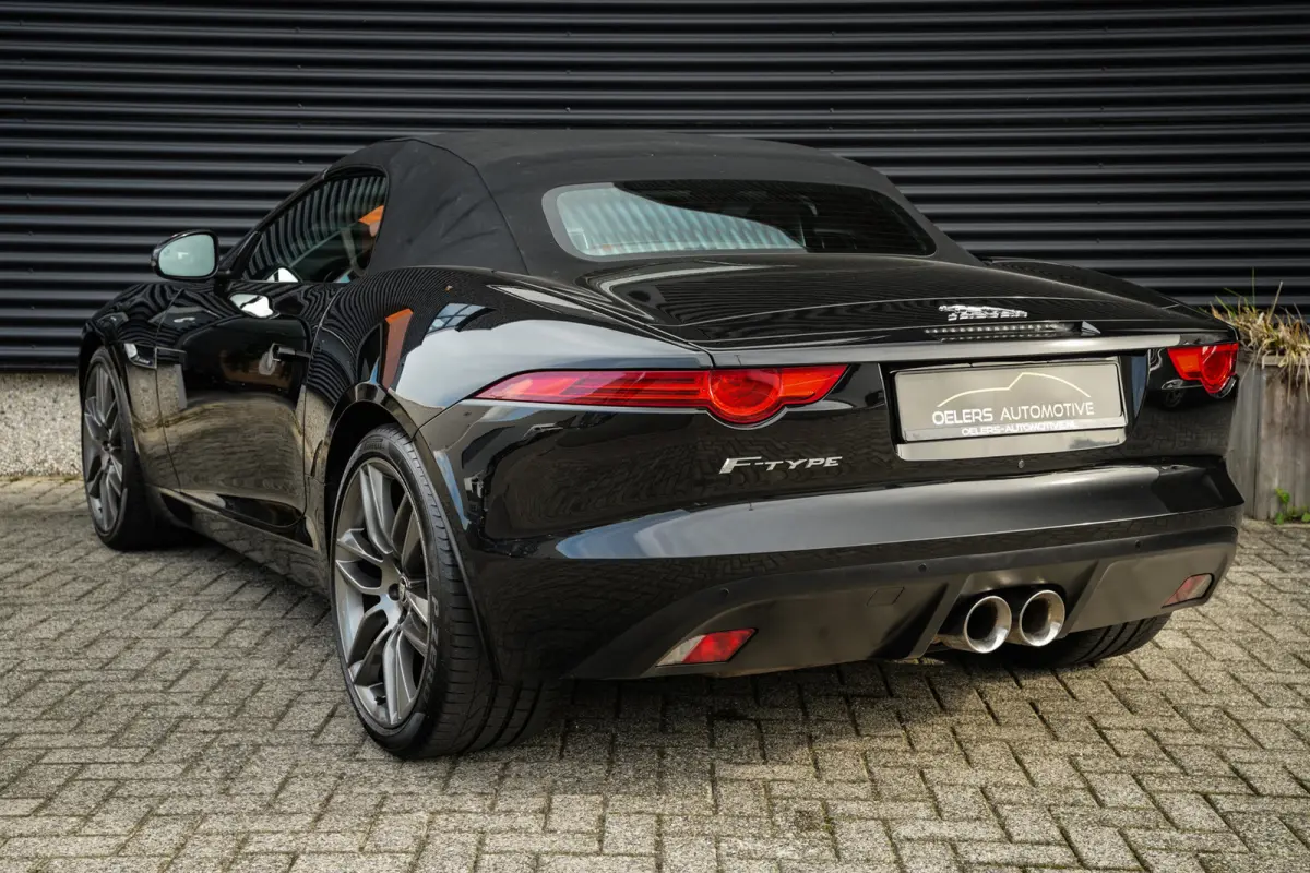 3.0 V6 | 100% JAGUAR SERVICE FILE | SPORTSTOELEN | CLIMA | LEDER | NAVI | CAMERA |