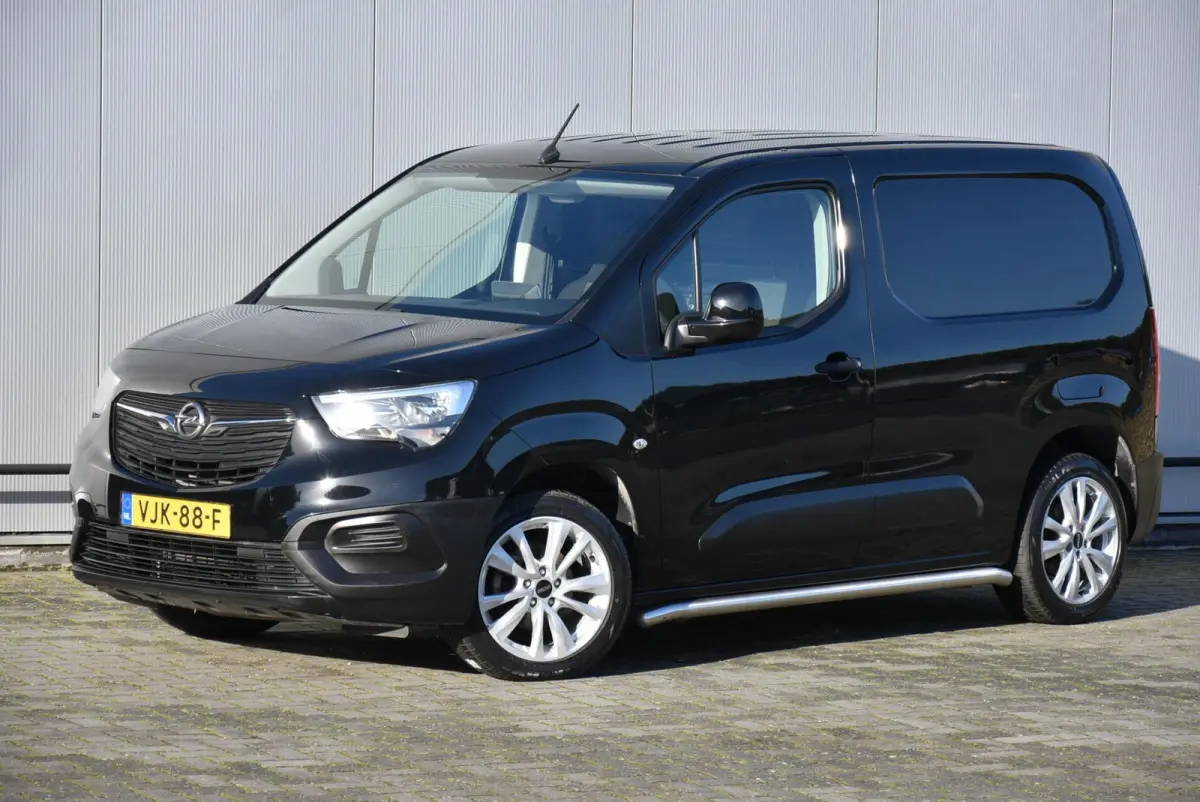 1.5D Airco Apple Carplay Navi Cruise PDC Trekhaak