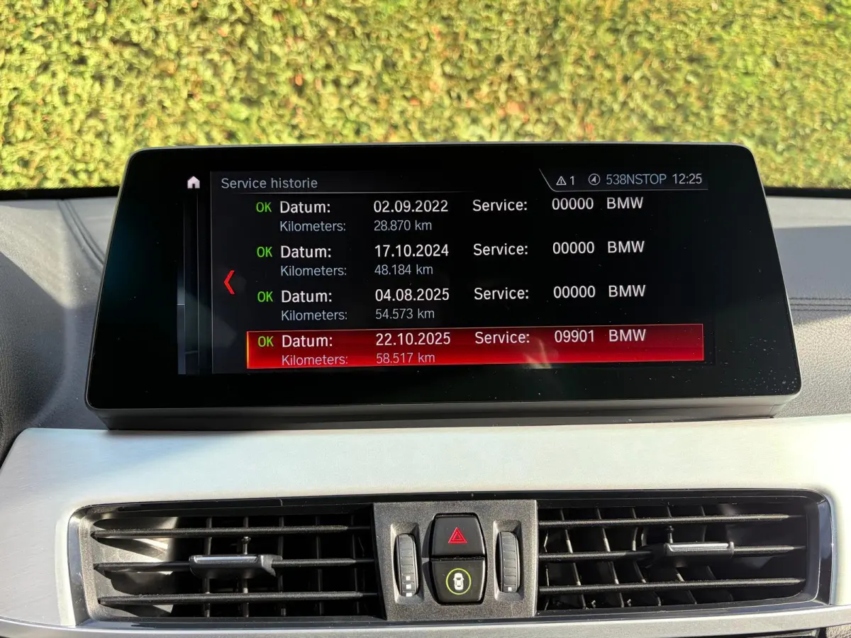 SDrive18i High Executive M-Sport Leder HUD Sfeerverlichting !!NIEUWBINNEN!!