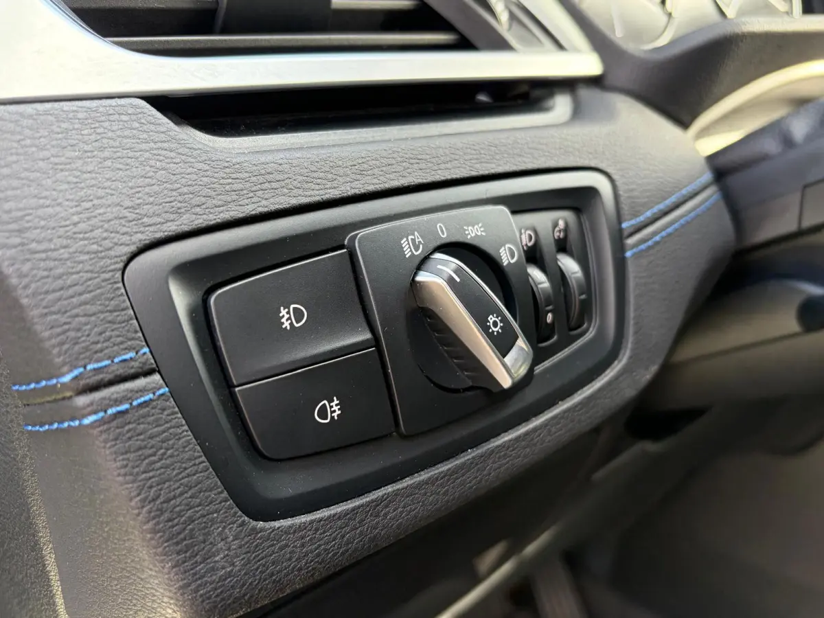 SDrive18i High Executive M-Sport Leder HUD Sfeerverlichting !!NIEUWBINNEN!!