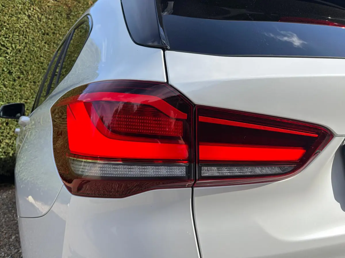 SDrive18i High Executive M-Sport Leder HUD Sfeerverlichting !!NIEUWBINNEN!!