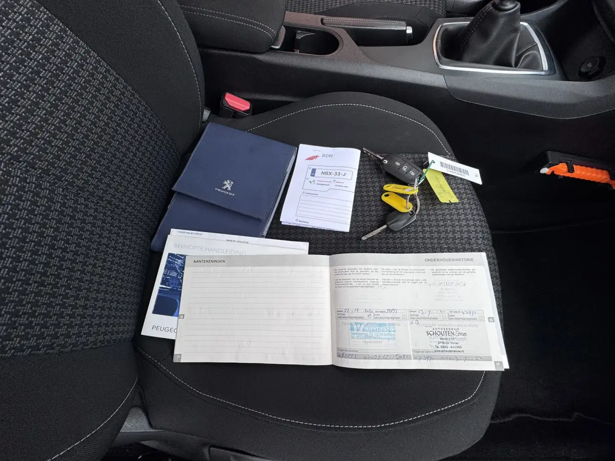 1.5 BlueHDi Blue Lease, Euro 6, Apple Carplay, Marge