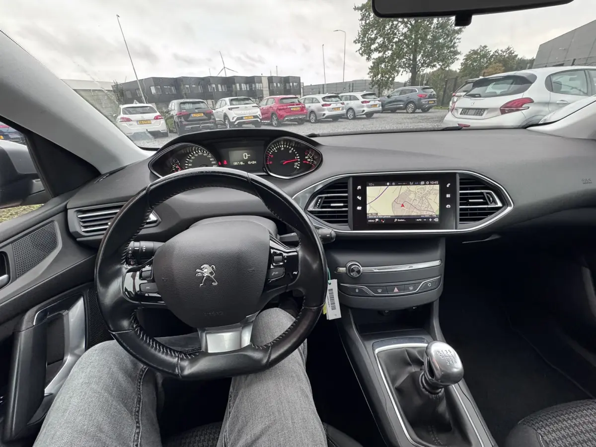 1.5 BlueHDi Blue Lease, Euro 6, Apple Carplay, Marge