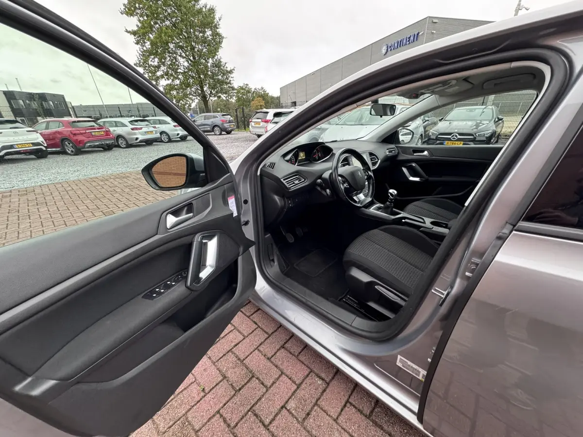 1.5 BlueHDi Blue Lease, Euro 6, Apple Carplay, Marge