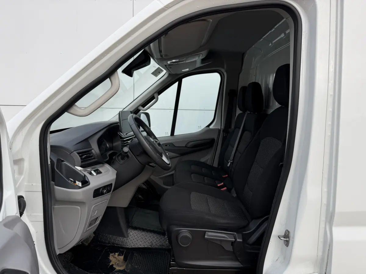 72kWh 204PK Elektrisch L3H2 280km WLTP ACC Stoelverwarming Snelladen Carplay LED Airco