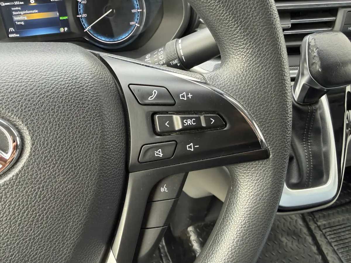 72kWh 204PK Elektrisch L3H2 280km WLTP ACC Stoelverwarming Snelladen Carplay LED Airco