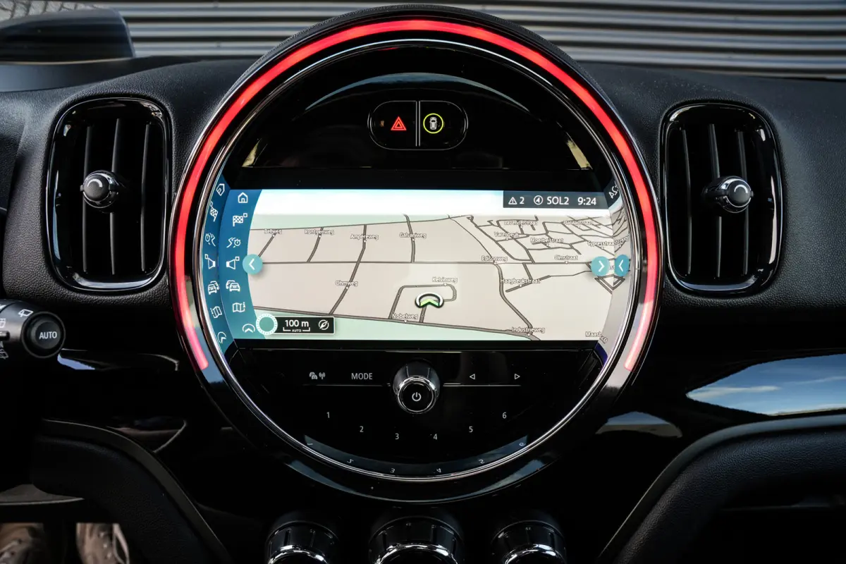 1.5 Cooper ALL4 Untamed Edition | Pano | Carplay | H&K | H.Leder | ACC | Groen metalic |
