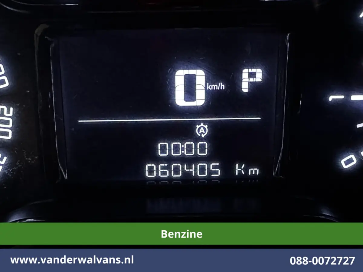 1.2 PureTech 130pk Automaat Benzine L1H1 Euro6 Airco | 3-zits | Camera | Navigatie | Apple Carplay Cruisecontrol, Android Auto, Parkeersensoren, Bijrijdersbank, BPM VRIJ