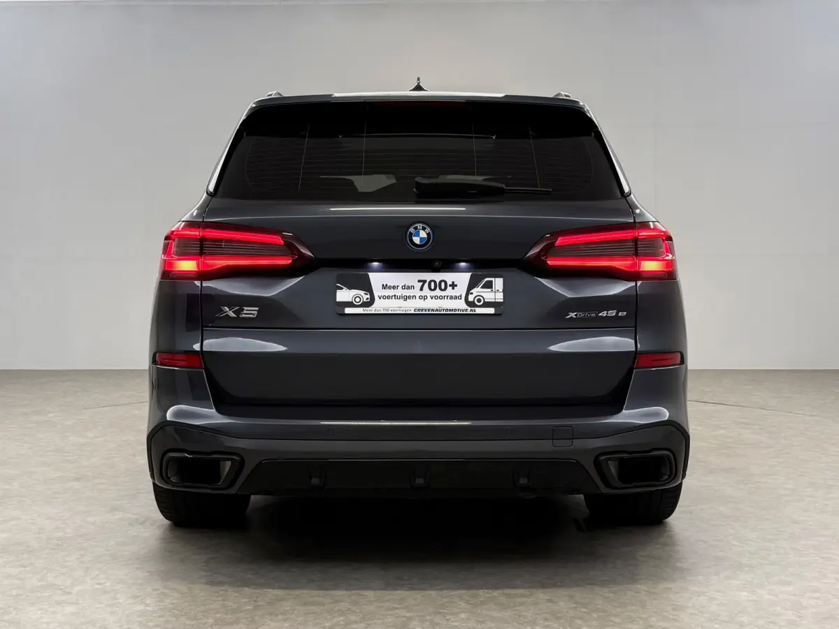 xDrive45e M-Sport Shadowline | Luchtvering | Pano | Camera | Virtual | HuD | Memory | Sfeer | Carplay