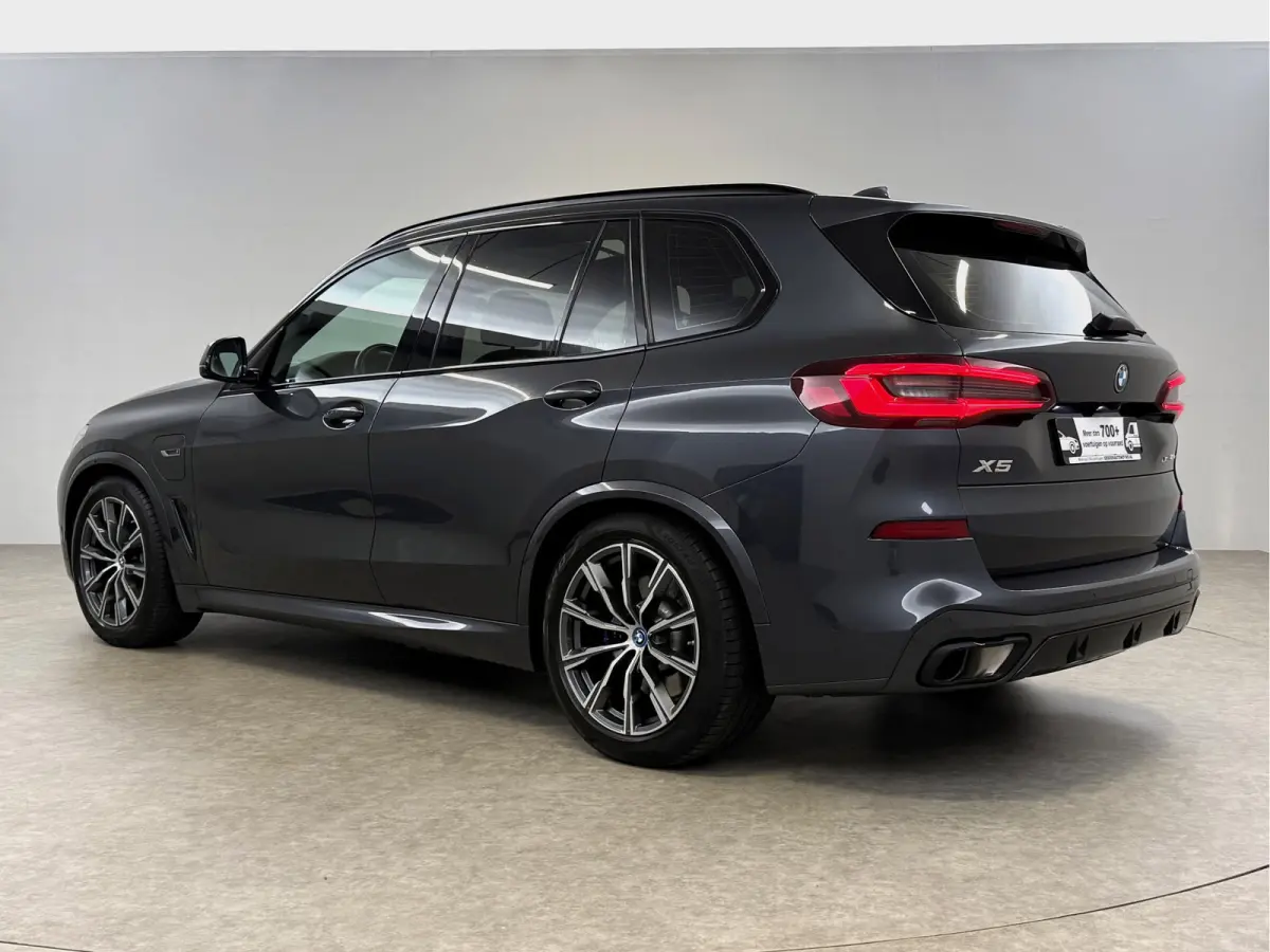 xDrive45e M-Sport Shadowline | Luchtvering | Pano | Camera | Virtual | HuD | Memory | Sfeer | Carplay
