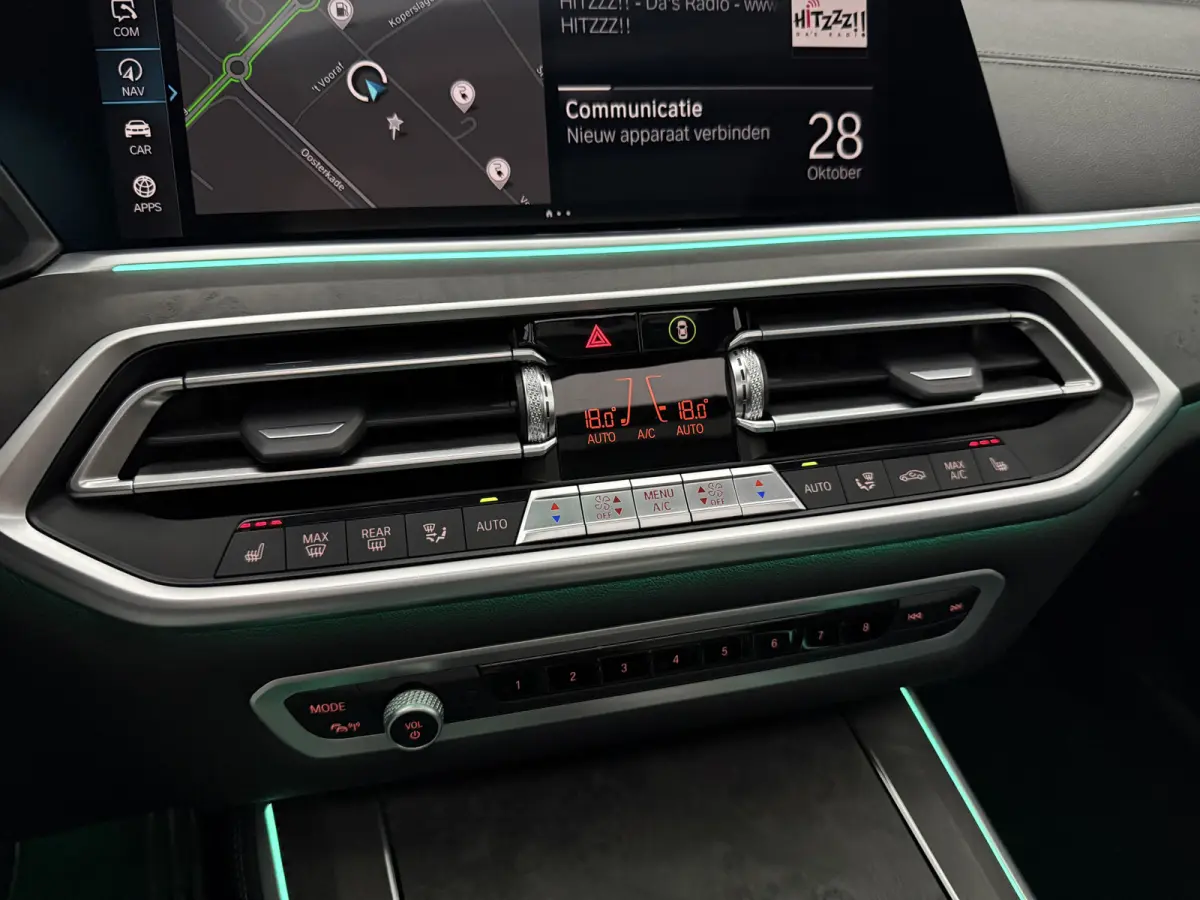 xDrive45e M-Sport Shadowline | Luchtvering | Pano | Camera | Virtual | HuD | Memory | Sfeer | Carplay