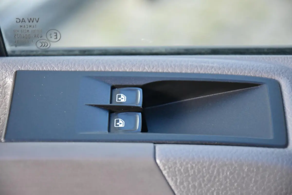 35 2.0 TDI L3H3 177 Pk Airco Navi PDC Trekhaak Euro6