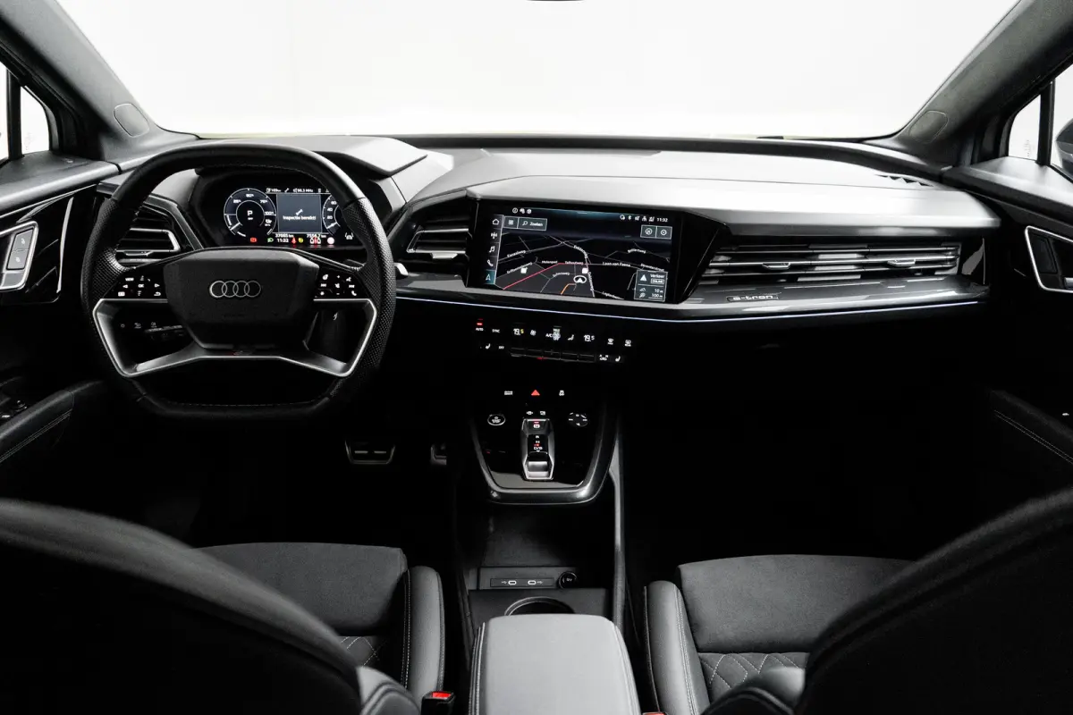 45 S Edition 82 kWh | ACC | S-Line interieur | Stoel- en stuurwielverwarming | Elektrische achterklep | 20 inch lichtmetalen velgen | VERLENGDE GARANTIE