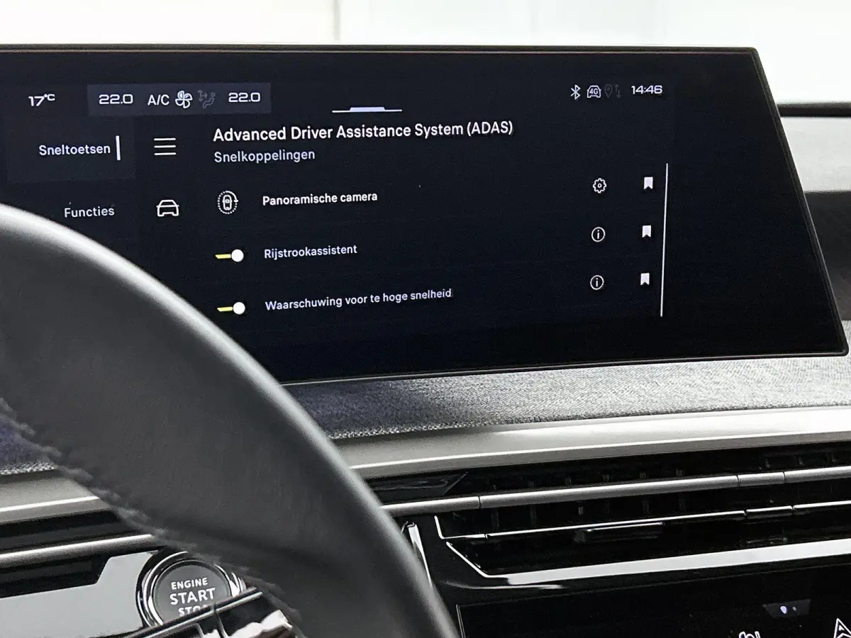 SUV Allure Avantage 73 kWh 210pk | Accu 99 % | 526km WLTP Actieradius | Navigatie | 360° Camera | Stuurverwarming | Adaptieve Cruise Control | Climate Control | Parkeersensoren v+a | Dodeho