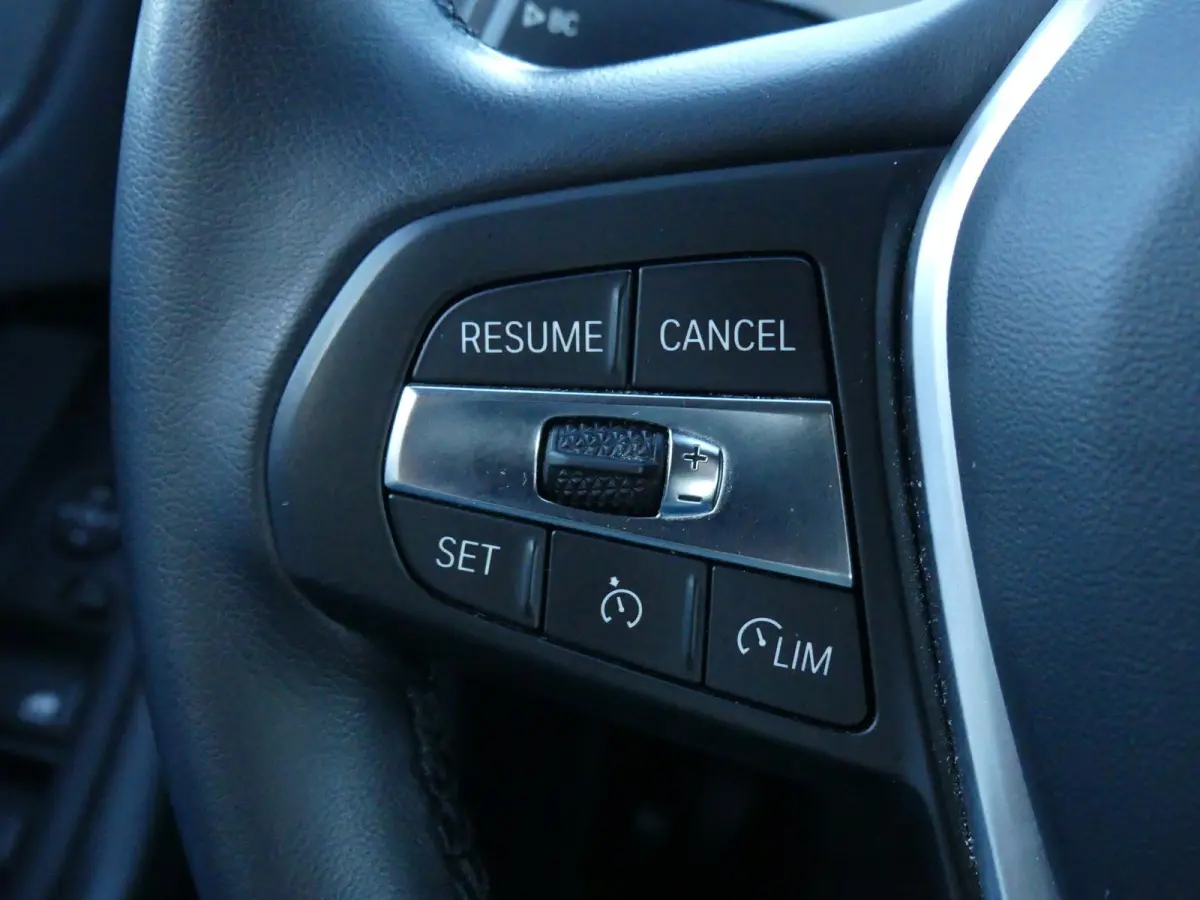 118i 140PK Automaat Executive Edition