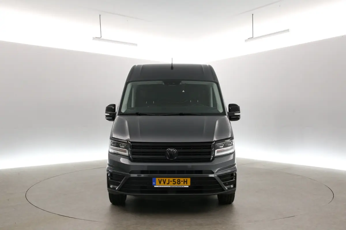 2.0 TDI L3H3 140PK 75 Edition | Automaat | Airco | Camera | Cruise | Carplay | 3000KG Trekgew. | Parkeersens.