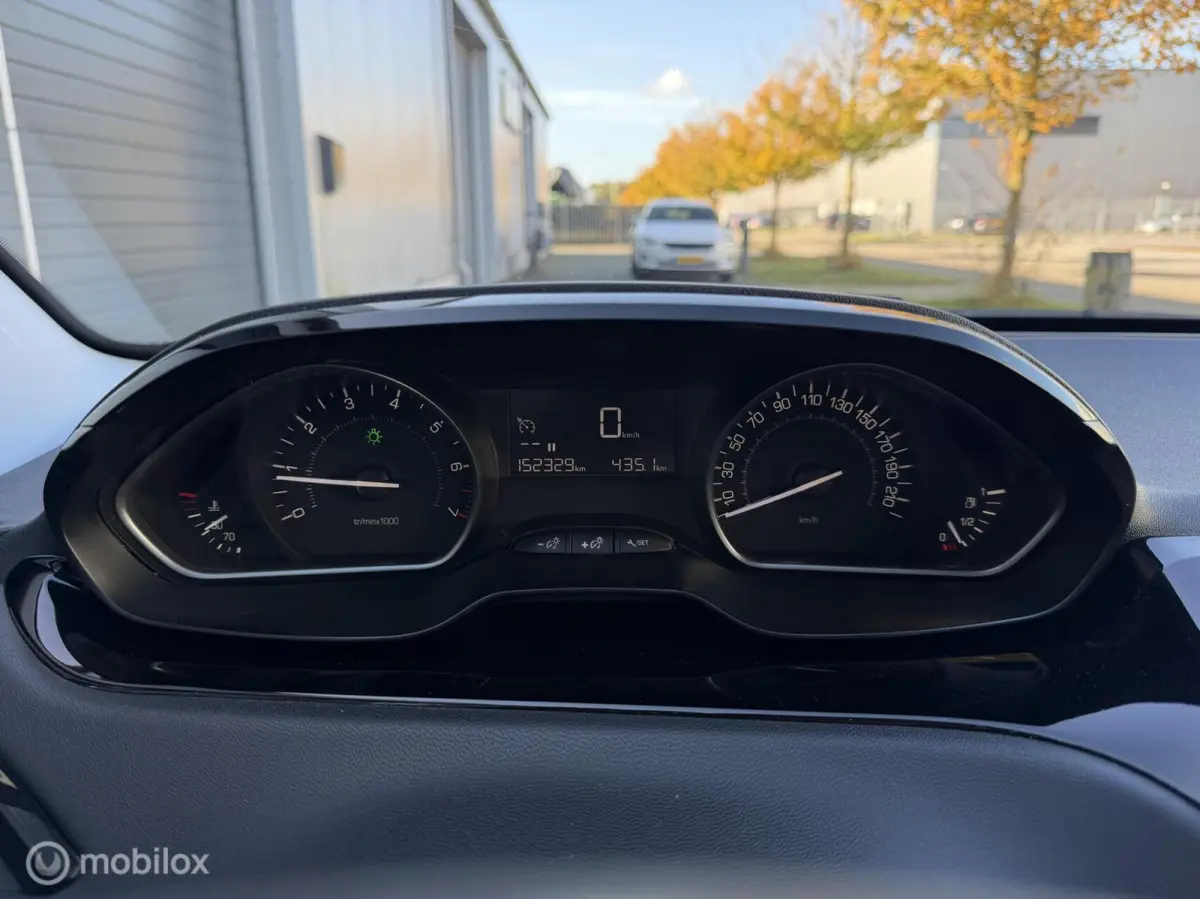 1.2 PureTech | NAP | Trekhaak | Airco | CarPlay