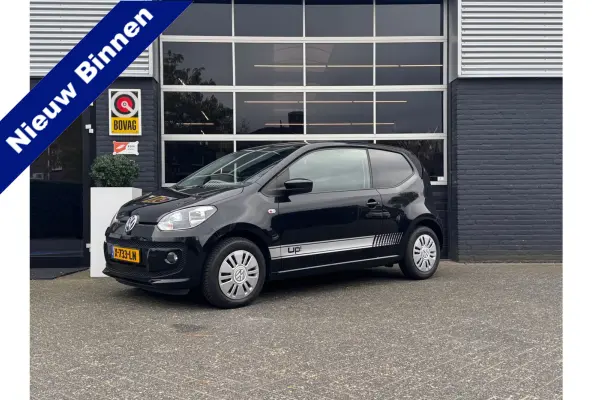 Up! 1.0 move up! BlueMotion, Airco, CarPlay, Stoelverwarming, Radio, APK