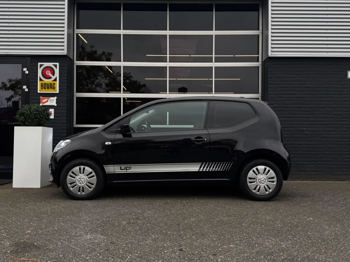 Up! 1.0 move up! BlueMotion, Airco, CarPlay, Stoelverwarming, Radio, APK