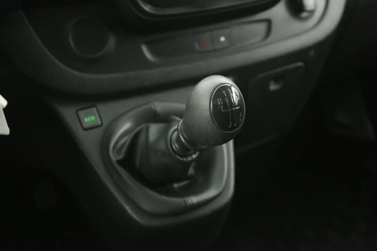 1.6 CDTI L2H1 | Dubbele Cabine | Airco | Camera | Cruise | Trekhaak