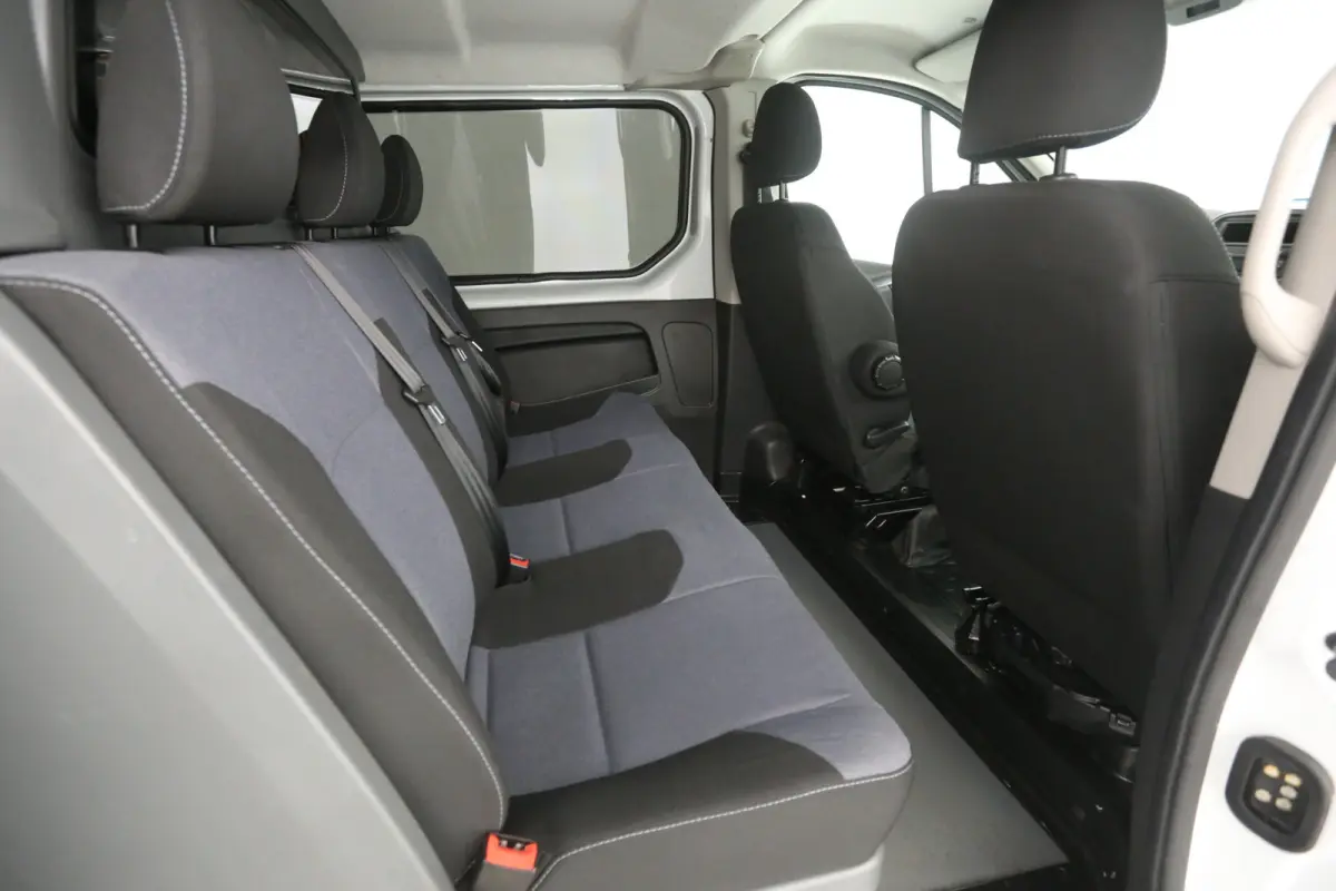 1.6 CDTI L2H1 | Dubbele Cabine | Airco | Camera | Cruise | Trekhaak