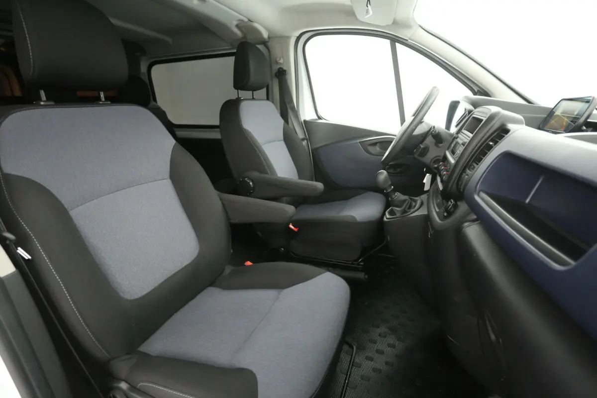 1.6 CDTI L2H1 | Dubbele Cabine | Airco | Camera | Cruise | Trekhaak