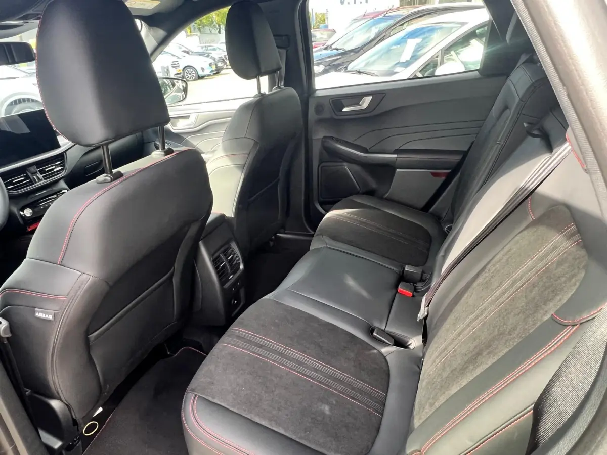 2.5 PHEV ST-Line X | Panoramadak | Afneembare trekhaak | Adaptieve Cruise Control | Stoel-/stuurverwarming | VOL!