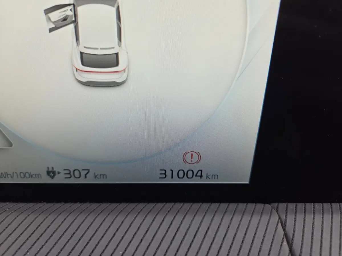 GT-Line 77.4 kWh Stoelverwarming + koeling/ Achterbank verwarming/ Pano/ 360 camera/ Rijklaarprijs!
