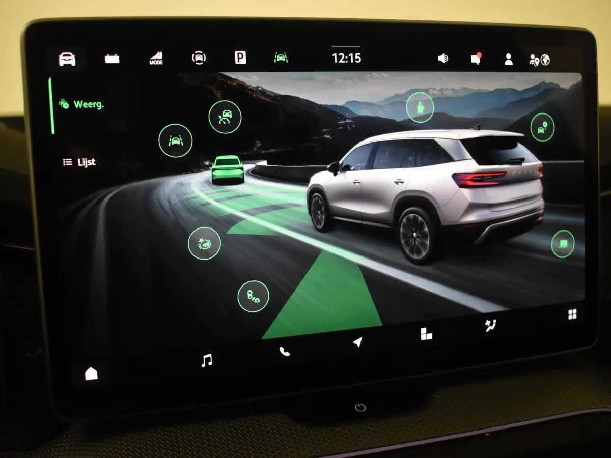 1.5 TSI PHEV Sportline Business 204PK DSG/AUT | Head-up display | Elektr glazen pano-dak | Trekhaak uitklapbaar | Stoel/stuurverw | Cruise contr adapt | Side assist | DAB | NAVI | LED | 19"L