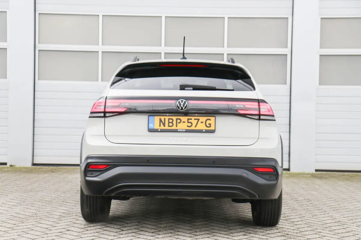 1.0 TSI 115pk DSG Life Edition | App Connect | Clima | Achteruitrijcamera | Stoelverwarming