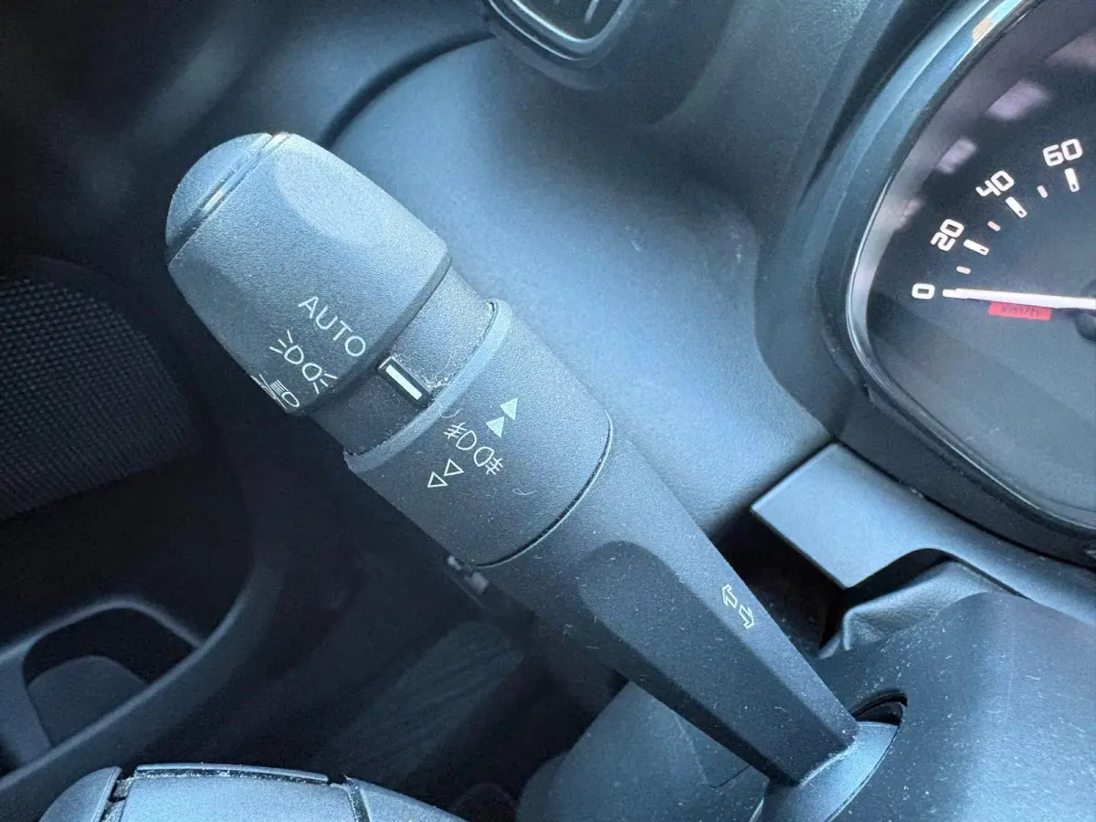 1.2 PureT. 110PK Feel Pano-dak/Trekhaak/Parkeerhulp/Bluetooth