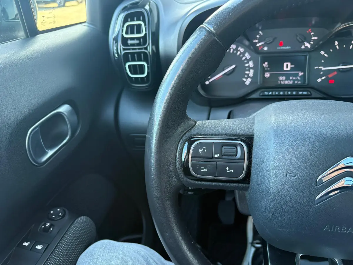 1.2 PureT. 110PK Feel Pano-dak/Trekhaak/Parkeerhulp/Bluetooth