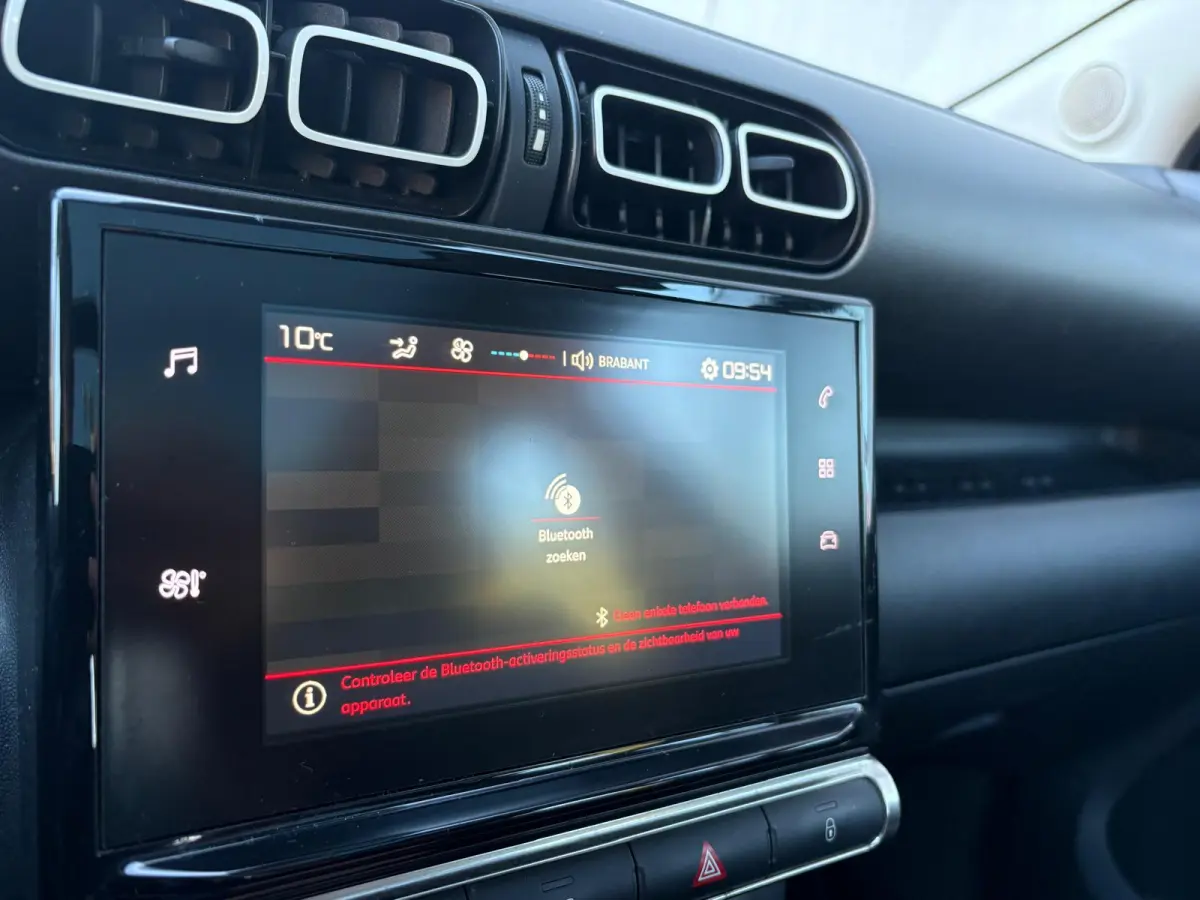 1.2 PureT. 110PK Feel Pano-dak/Trekhaak/Parkeerhulp/Bluetooth