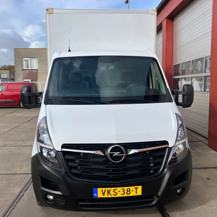 2.3 Turbo L3H1 Gesloten laadbak met laadklep