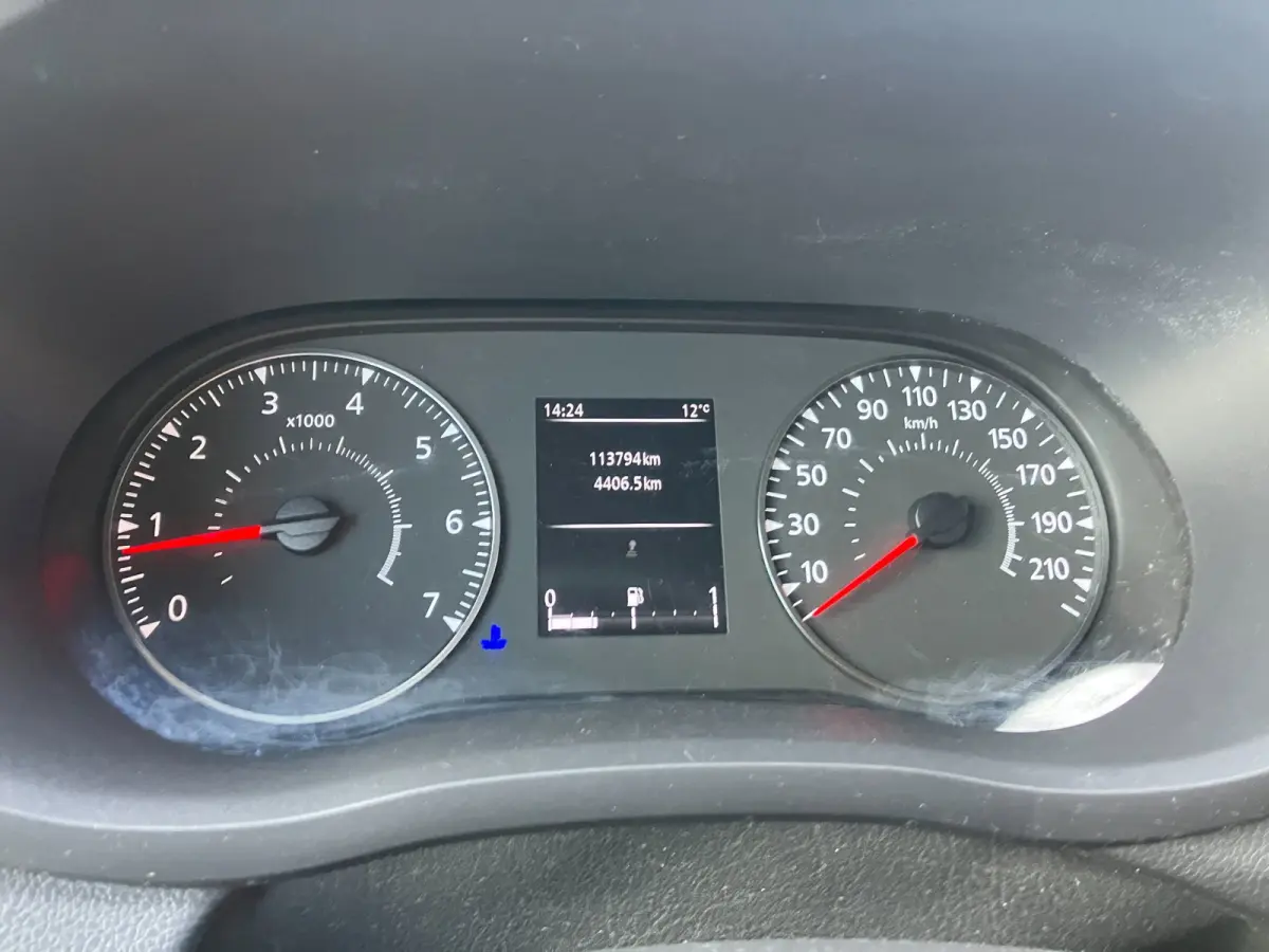 2.3 Turbo L3H1 Gesloten laadbak met laadklep