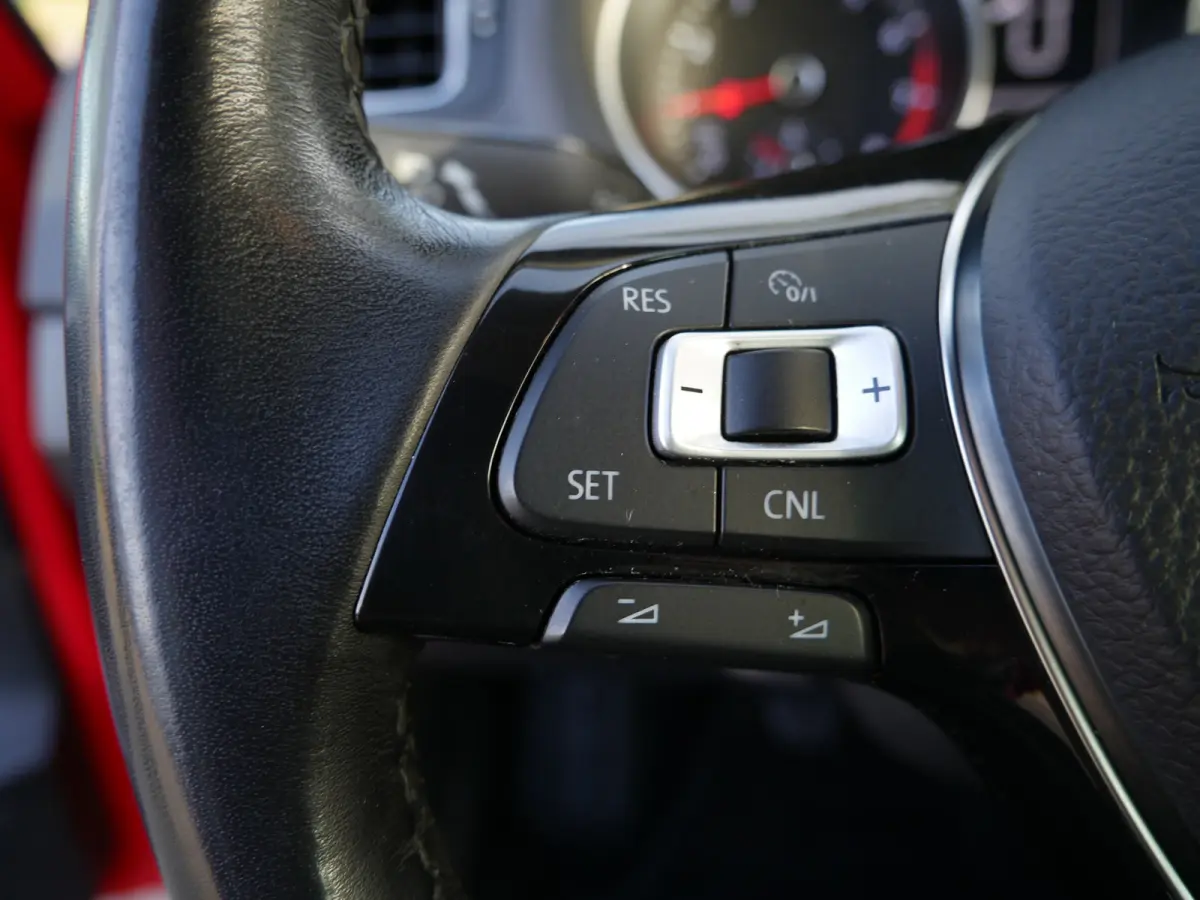 1.2 TSI Business R-Line