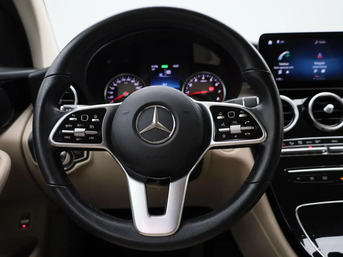 200 Business Solution Limited | Automaat | Apple Carplay / Android Auto | Achteruitrijcamera | Parkeersensoren | Stoelverwarming | Trekhaak |