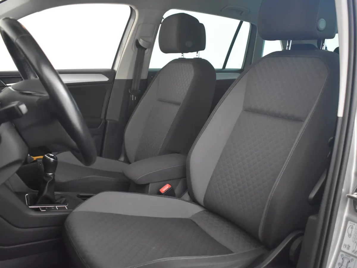 1.4 TSI Comfortline l Cruise Control l Metallic lak l Navigatie l Apple Car Play/Android l Multifunct. Stuurwiel l Climate Control l