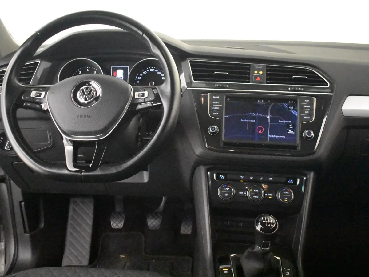 1.4 TSI Comfortline l Cruise Control l Metallic lak l Navigatie l Apple Car Play/Android l Multifunct. Stuurwiel l Climate Control l