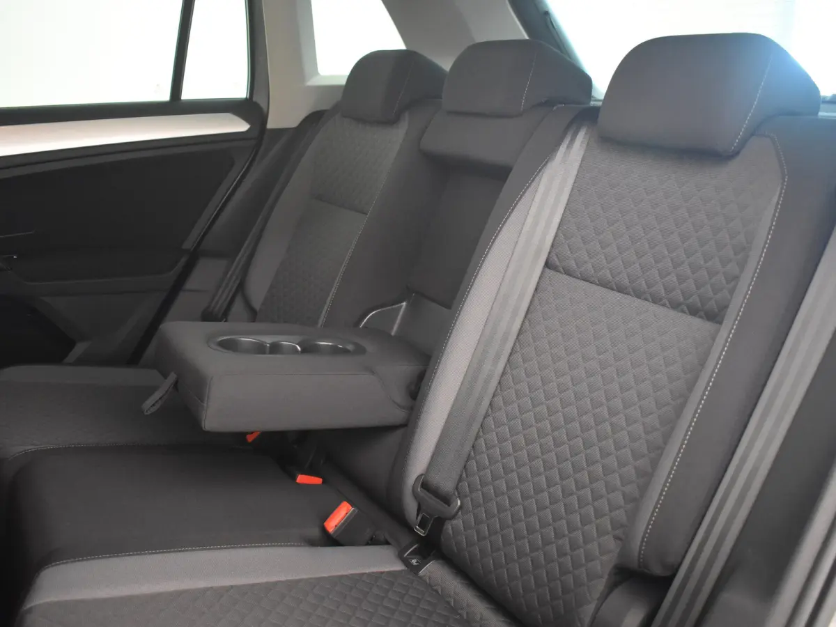 1.4 TSI Comfortline l Cruise Control l Metallic lak l Navigatie l Apple Car Play/Android l Multifunct. Stuurwiel l Climate Control l