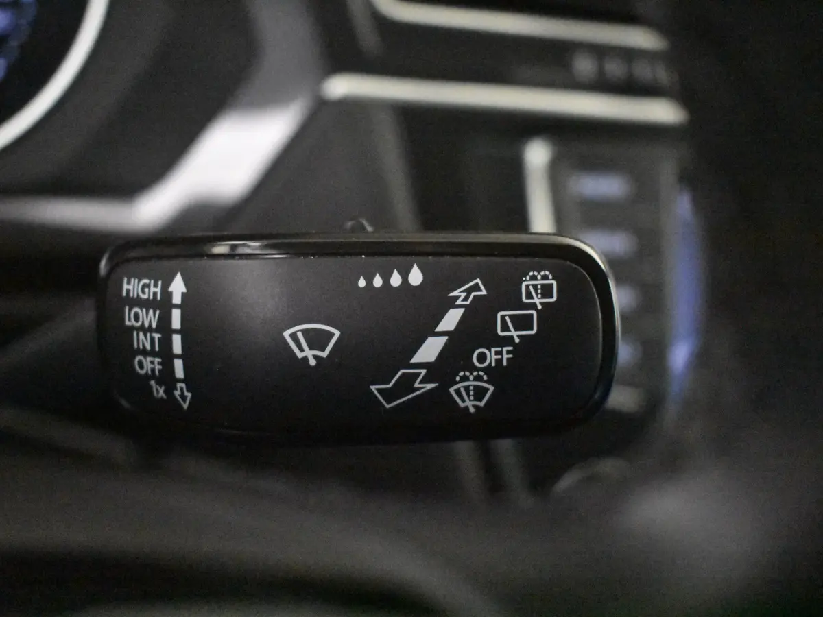 1.4 TSI Comfortline l Cruise Control l Metallic lak l Navigatie l Apple Car Play/Android l Multifunct. Stuurwiel l Climate Control l