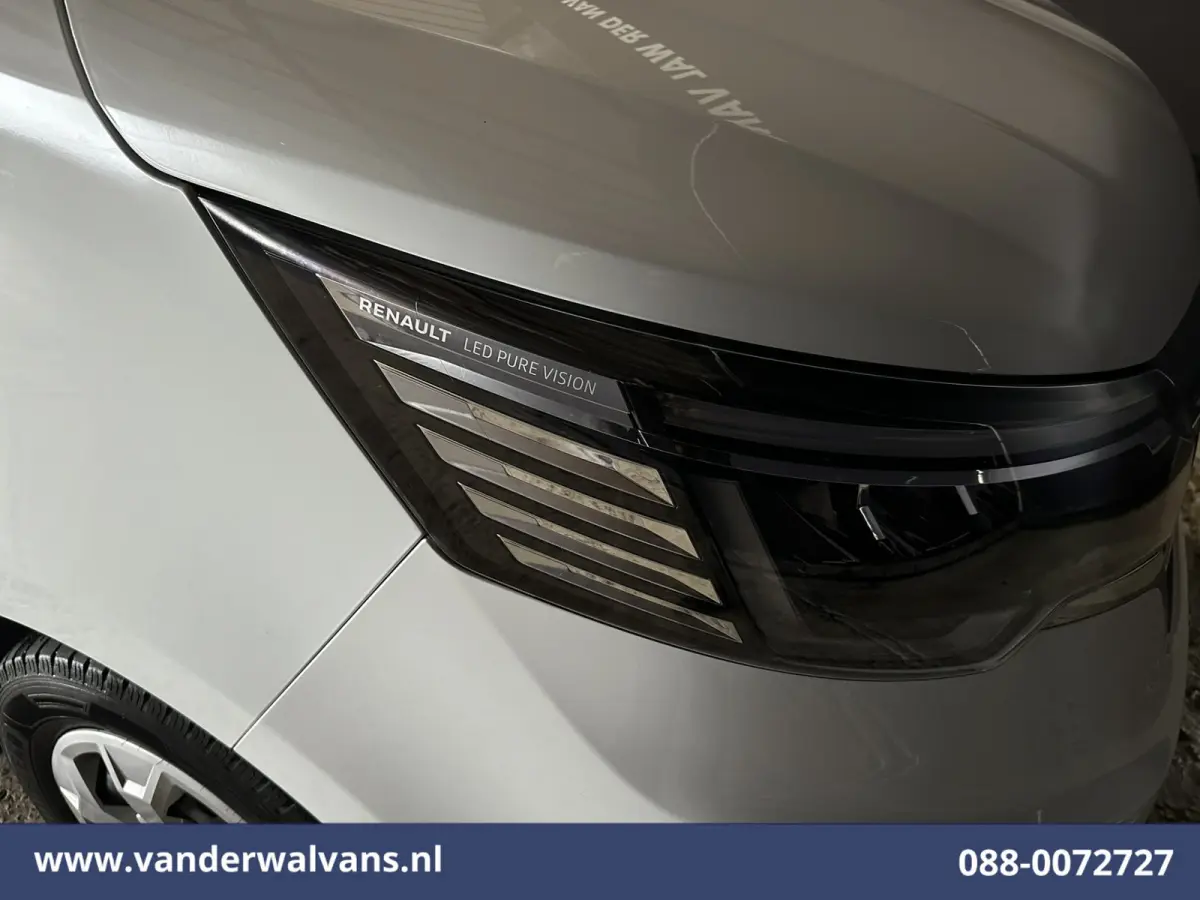 2.0 dCi 150pk L2H1 Facelift SPORT Euro6 Airco | Camera | Navigatie | LED | Trekhaak Cruisecontrol, Dakdragers, Parkeersensoren, Bijrijdersbank