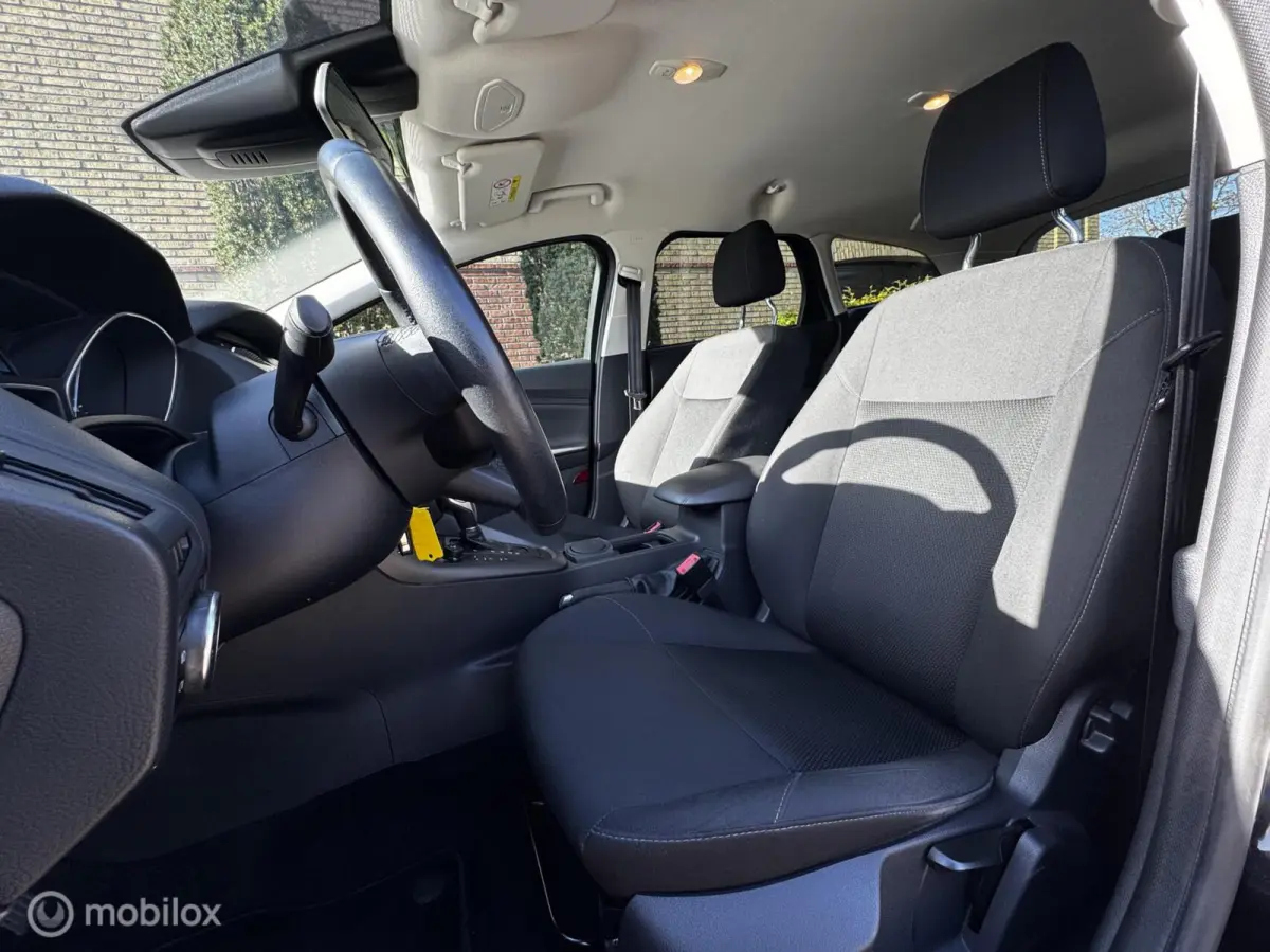 1.0 Trend Stoel+Stuur+Voorruit.vrw*Carplay*Cruise
