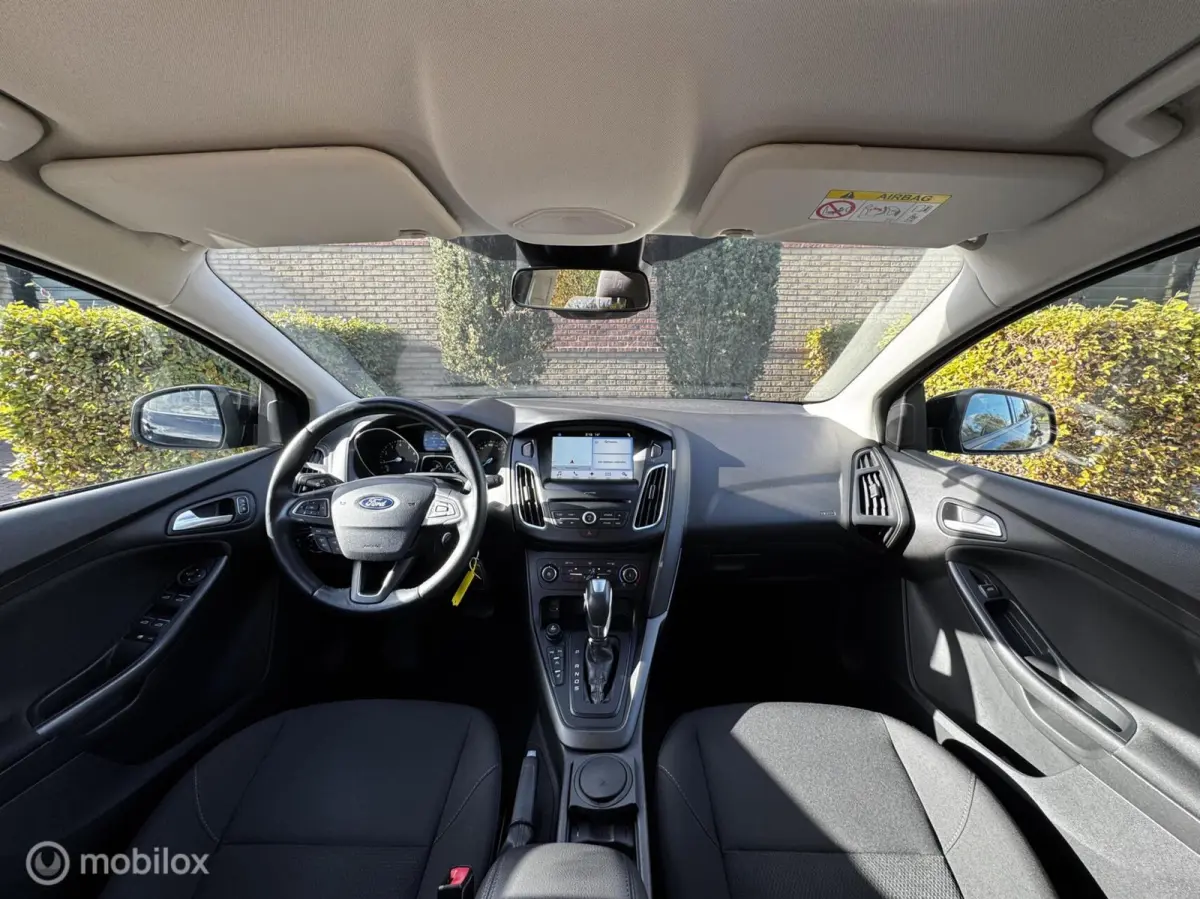1.0 Trend Stoel+Stuur+Voorruit.vrw*Carplay*Cruise