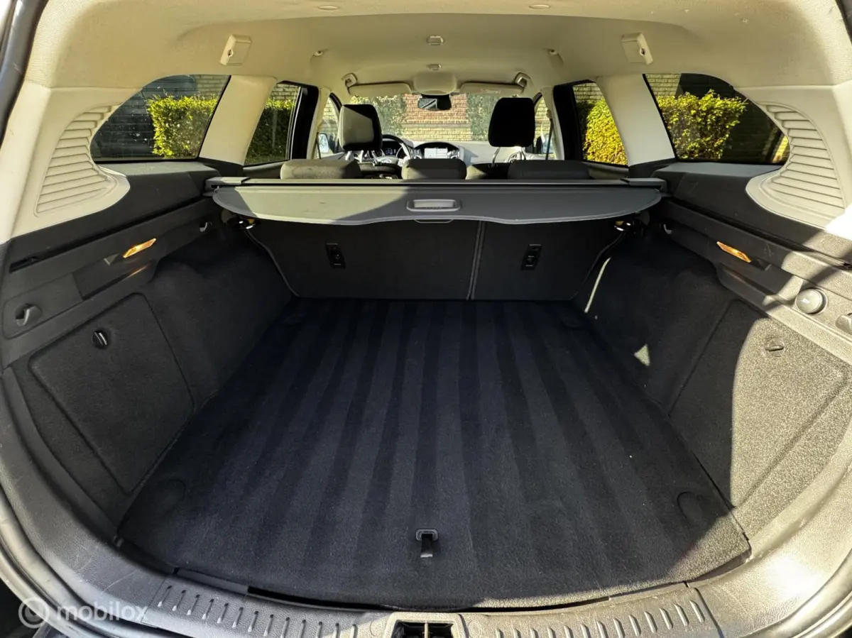 1.0 Trend Stoel+Stuur+Voorruit.vrw*Carplay*Cruise