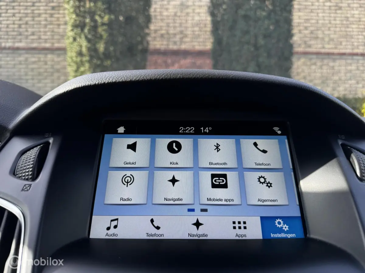 1.0 Trend Stoel+Stuur+Voorruit.vrw*Carplay*Cruise