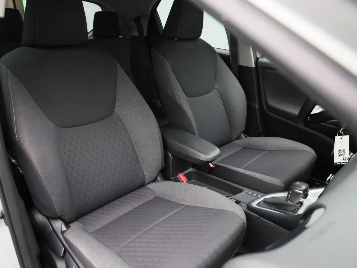 1.5 Hybrid Active | Automaat | Apple Carplay / Android Auto | Cruise Control | Achteruitrijcamera | Climate Control |
