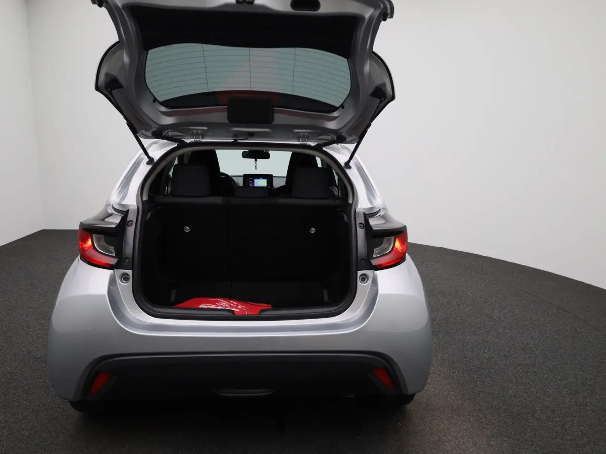 1.5 Hybrid Active | Automaat | Apple Carplay / Android Auto | Cruise Control | Achteruitrijcamera | Climate Control |