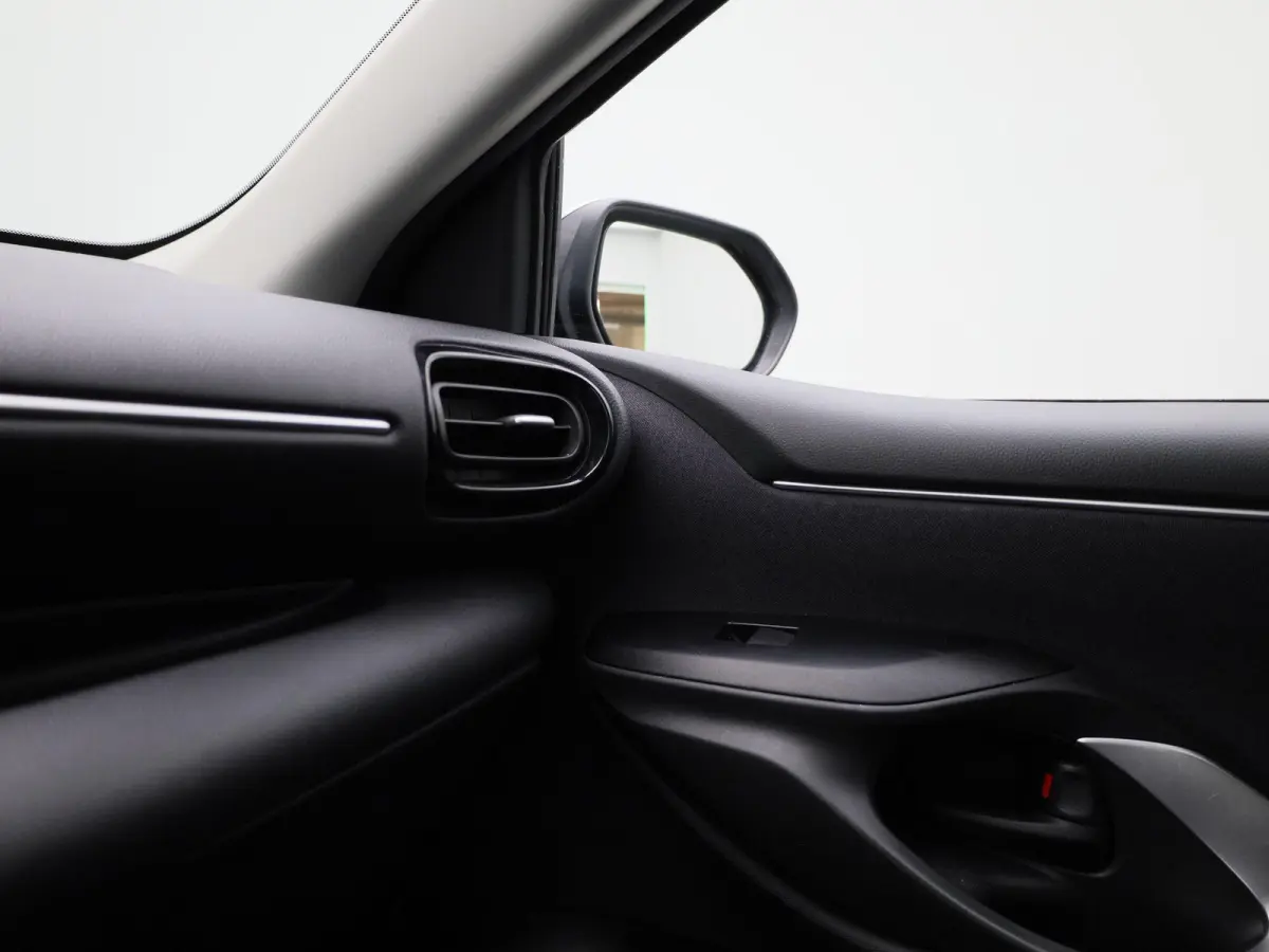 1.5 Hybrid Active | Automaat | Apple Carplay / Android Auto | Cruise Control | Achteruitrijcamera | Climate Control |